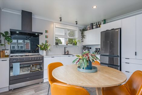 Photo of property in 11 Simon Street, Feilding, 4702