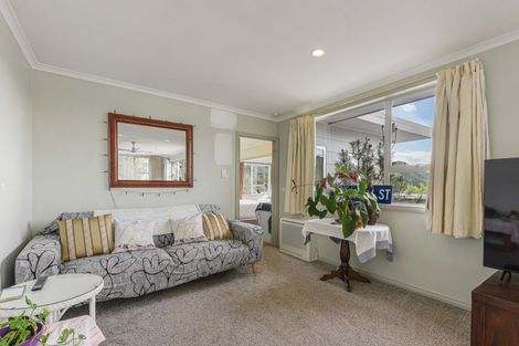 Photo of property in 23 Moana View Road, Waikawa, Picton, 7220