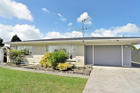 Photo of property in 8 Lakeside Drive, Pahurehure, Papakura, 2113