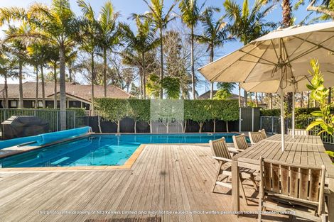 Photo of property in 1/177 Hurstmere Road, Takapuna, Auckland, 0622