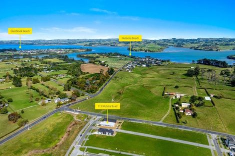Photo of property in 113 Mutetai Road, Clarks Beach, 2122