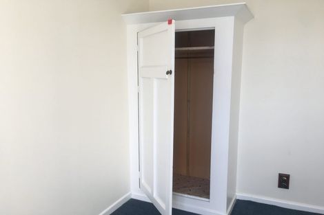 Photo of property in 12 Park Street, Thorndon, Wellington, 6011