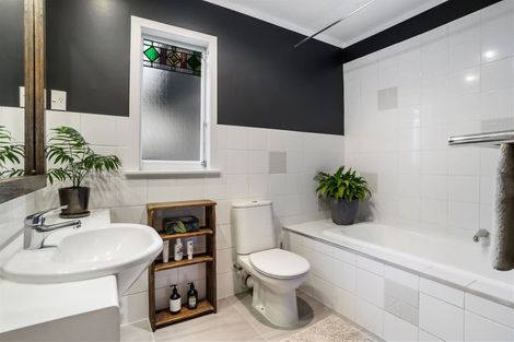 Photo of property in 49 Calgary Street, Mount Eden, Auckland, 1041