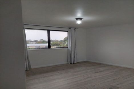 Photo of property in 1/5 Inca Place, Red Hill, Papakura, 2110