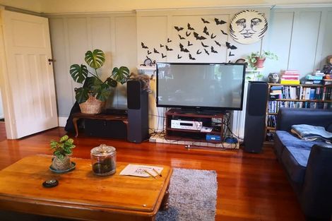 Photo of property in 5 Kinross Street, Kelburn, Wellington, 6012