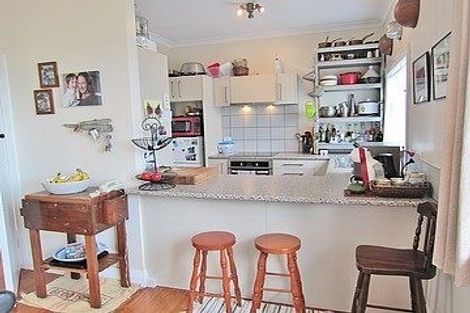 Photo of property in 2/51 Prospect Terrace, Milford, Auckland, 0620