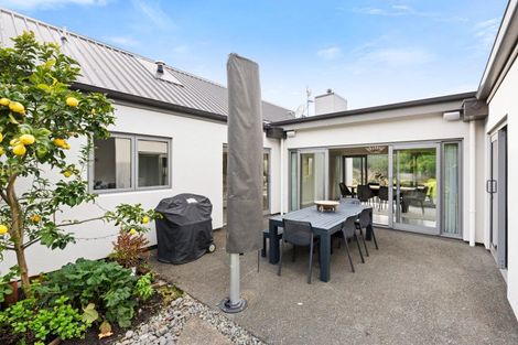 Photo of property in 37 Lopdell Lane, Eskdale, Napier, 4182