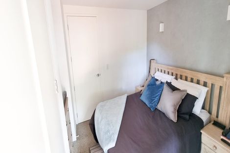 Photo of property in 2/83 Hinemoa Street, Birkenhead, Auckland, 0626