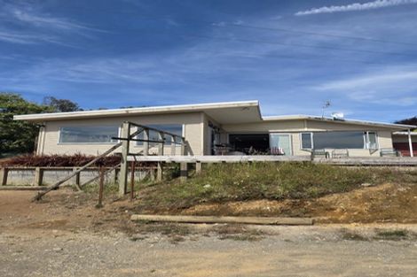 Photo of property in 1510 Otaraoa Road, Tikorangi, Waitara, 4383