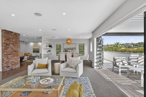 Photo of property in 17 Mayfair Crescent, Mairangi Bay, Auckland, 0630