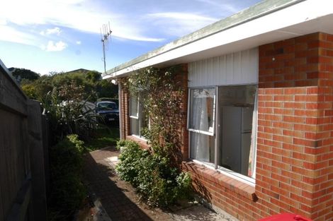 Photo of property in 12 Kowhai Grove, Raumati Beach, Paraparaumu, 5032