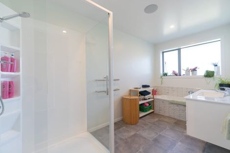 Photo of property in 11 Breaksea Street, Te Anau, 9600