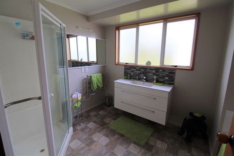Photo of property in 56 Foley Road, Levels, Timaru, 7975