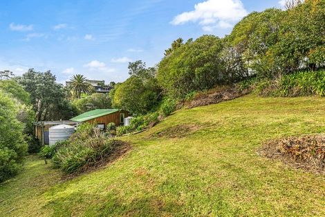 Photo of property in 8 Tetley Road, Surfdale, Waiheke Island, 1081