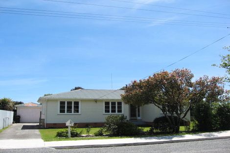 Photo of property in 1 Ballance Street, Westport, 7825