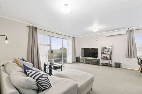 Photo of property in 14a Pohutukawa Drive, Owhata, Rotorua, 3010