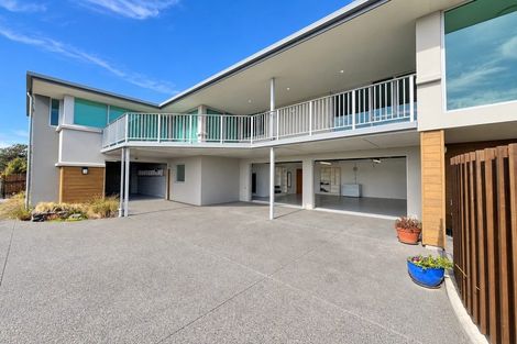 Photo of property in 271 Cannon Hill Crescent, Mount Pleasant, Christchurch, 8081