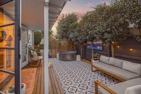 Photo of property in 4 Drummond Street, Sydenham, Christchurch, 8023