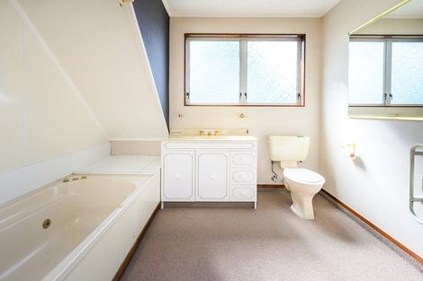 Photo of property in 9 Rangeview Place, Feilding, 4702