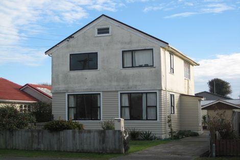 Photo of property in 2/62 Collingwood Street, New Brighton, Christchurch, 8061