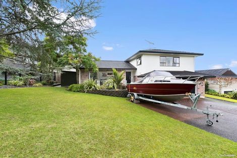 Photo of property in 17 Amante Crescent, Mairangi Bay, Auckland, 0630