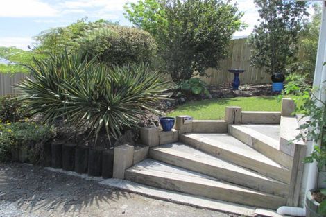 Photo of property in 31 Yorke Road, Haruru, 0204