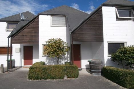 Photo of property in 2/30 Clissold Street, Merivale, Christchurch, 8014