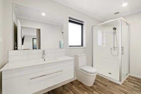 Photo of property in 5 Magnetic Place, Cromwell, 9310