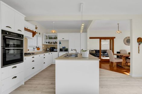 Photo of property in 151 Shelly Beach Road, South Head, Helensville, 0874