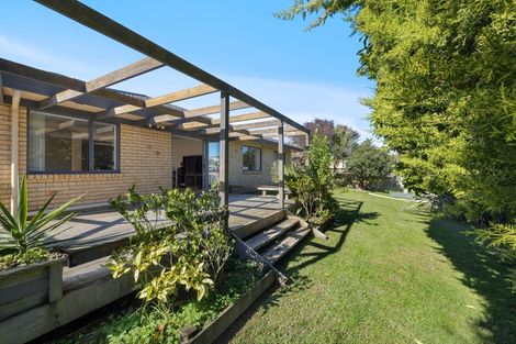 Photo of property in 18 Brittany Drive, Henderson, Auckland, 0612