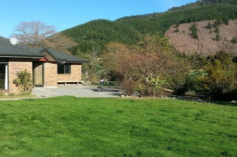 Photo of property in 158 Wakamarina Road, Canvastown, Havelock, 7178