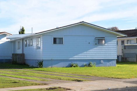 Photo of property in 36 Garus Avenue, Mangere East, Auckland, 2024