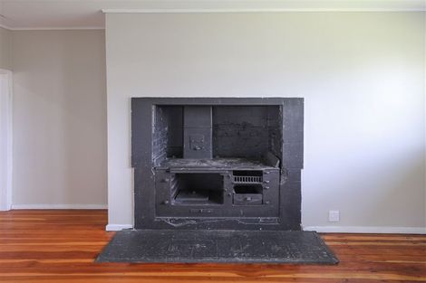 Photo of property in 167 Hakanoa Street, Huntly, 3700