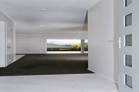 Photo of property in 3 Brian Cowley Place, Tuakau, 2121