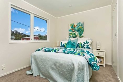 Photo of property in 54 Stanley Road, Glenfield, Auckland, 0629