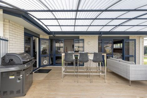 Photo of property in 170 Gloucester Road, Mount Maunganui, 3116