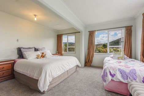 Photo of property in 23 Moana View Road, Waikawa, Picton, 7220