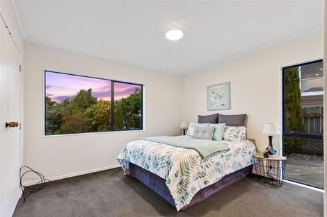 Photo of property in 17 Ebony Place, Massey, Auckland, 0614