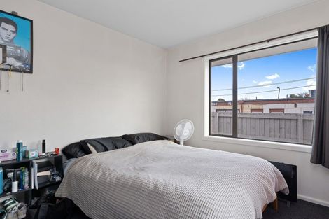 Photo of property in 21 Walcot Street, Bromley, Christchurch, 8062
