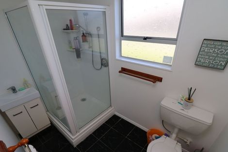 Photo of property in 67 Hartley Street, Foxton Beach, Foxton, 4815