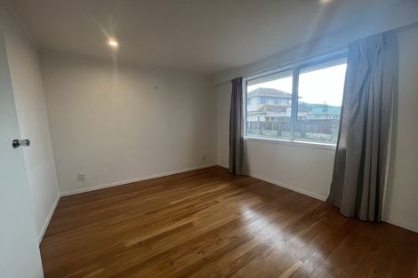 Photo of property in 44a Beauchamp Street, Tawa, Wellington, 5028