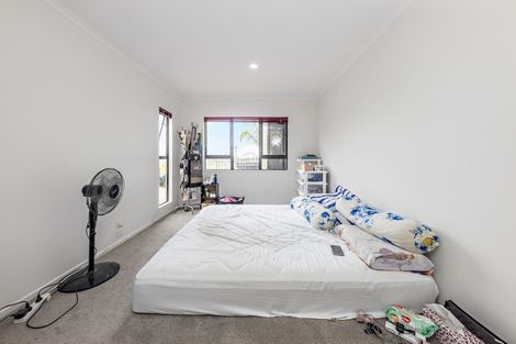 Photo of property in 238 Alfriston Road, Alfriston, Auckland, 2105