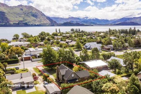 Photo of property in 231 Beacon Point Road, Wanaka, 9305