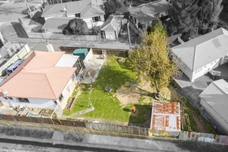 Photo of property in 16 Richard Grove, Stokes Valley, Lower Hutt, 5019