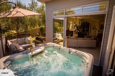 Photo of property in 7 Tee Point, Red Beach, 0932