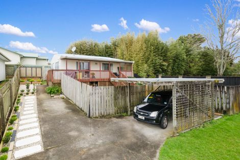 Photo of property in 6a Powell Place, Henderson, Auckland, 0610