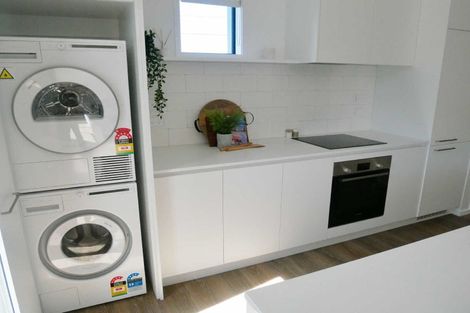 Photo of property in 2/23 Hills Road, Edgeware, Christchurch, 8013