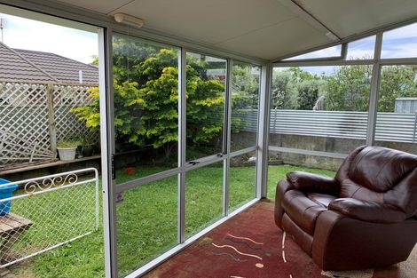 Photo of property in 2/5 Rainsford Street, Moturoa, New Plymouth, 4310