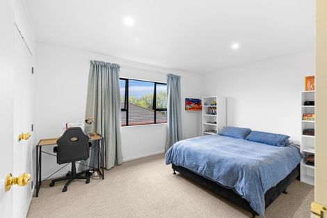 Photo of property in 113 John F Kennedy Drive, Milson, Palmerston North, 4414