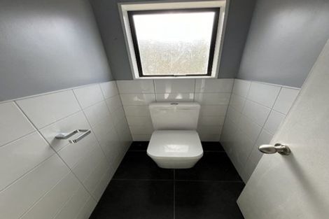 Photo of property in 52c Westhaven Drive, Tawa, Wellington, 5028